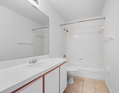 1326 Twilridge Place - Photo Thumbnail 11