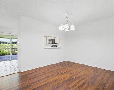 1326 Twilridge Place - Photo Thumbnail 5