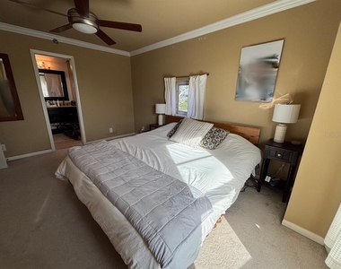 4950 Bayshore Boulevard - Photo Thumbnail 7