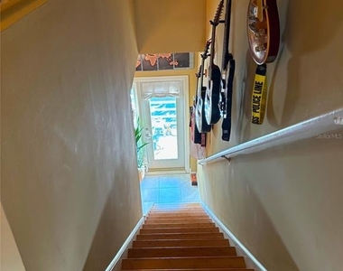 4950 Bayshore Boulevard - Photo Thumbnail 19
