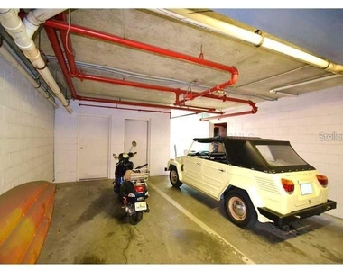 4950 Bayshore Boulevard - Photo Thumbnail 24