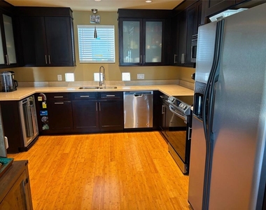 4950 Bayshore Boulevard - Photo Thumbnail 11