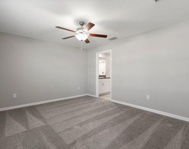 7110 Amelia Cove Court - Photo Thumbnail 8