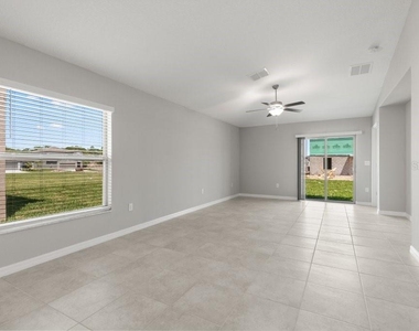 7110 Amelia Cove Court - Photo Thumbnail 21