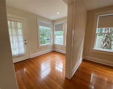 823 S Oregon Avenue - Photo Thumbnail 11