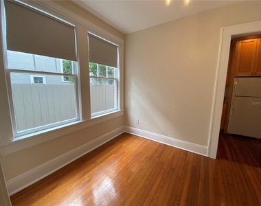 823 S Oregon Avenue - Photo Thumbnail 8