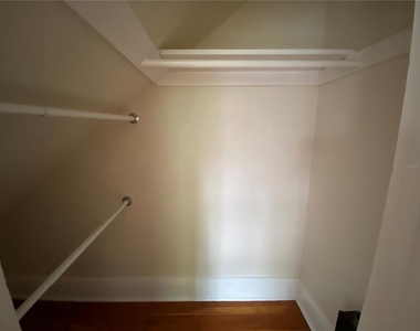 823 S Oregon Avenue - Photo Thumbnail 15