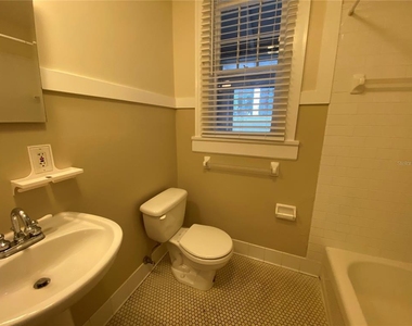 823 S Oregon Avenue - Photo Thumbnail 19