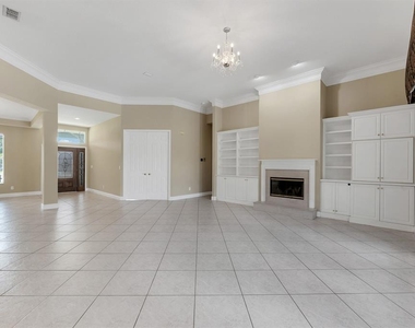 6023 Kestrel Point Avenue - Photo Thumbnail 15