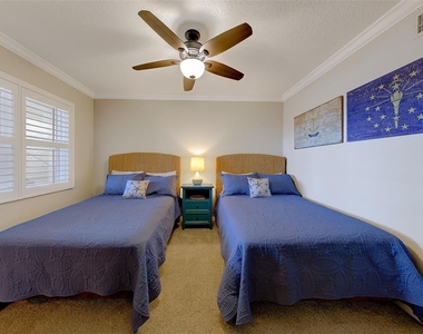 16550 Gulf Boulevard - Photo Thumbnail 24