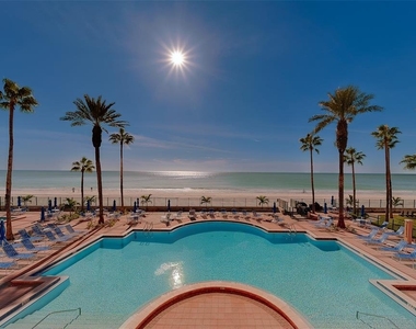16550 Gulf Boulevard - Photo Thumbnail 2