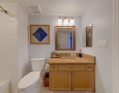 16550 Gulf Boulevard - Photo Thumbnail 26