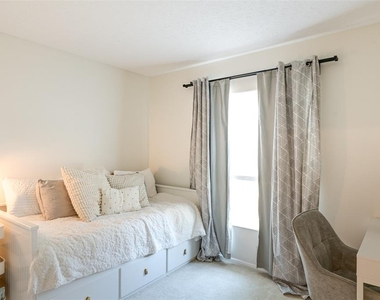 6805 S Gabrielle Street - Photo Thumbnail 20