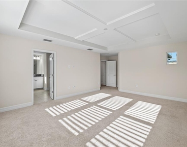 4522 Scarlet Loop - Photo Thumbnail 15
