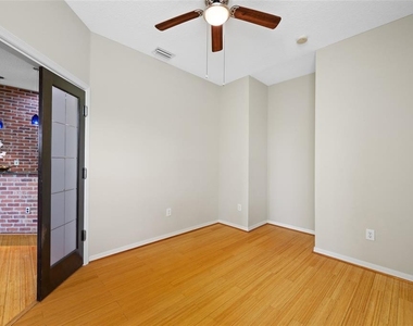 10409 Crimson Park Lane - Photo Thumbnail 15