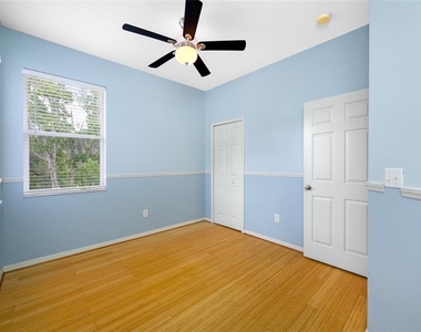 10409 Crimson Park Lane - Photo Thumbnail 26