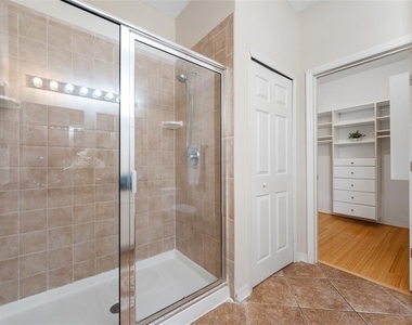 10409 Crimson Park Lane - Photo Thumbnail 36