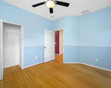 10409 Crimson Park Lane - Photo Thumbnail 24
