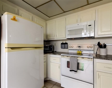 6218 Palma Del Mar Boulevard S - Photo Thumbnail 6
