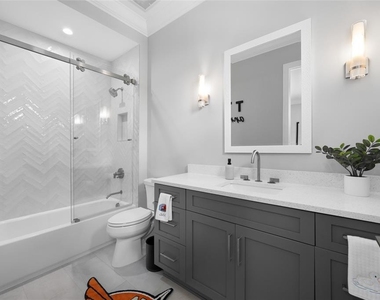 2623 S Parkview Street - Photo Thumbnail 30