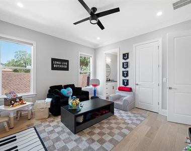 2623 S Parkview Street - Photo Thumbnail 58
