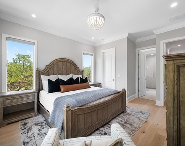 2623 S Parkview Street - Photo Thumbnail 23