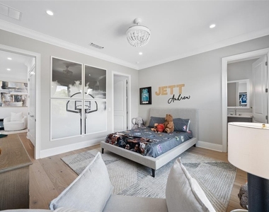 2623 S Parkview Street - Photo Thumbnail 42
