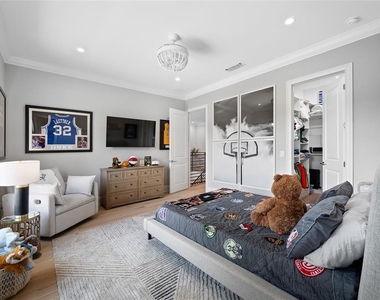 2623 S Parkview Street - Photo Thumbnail 41