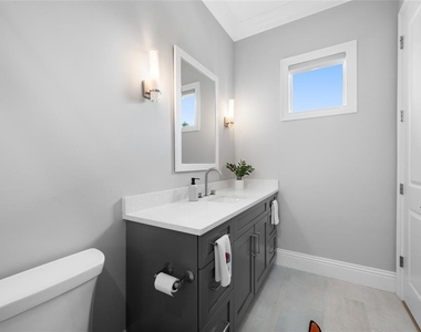 2623 S Parkview Street - Photo Thumbnail 28