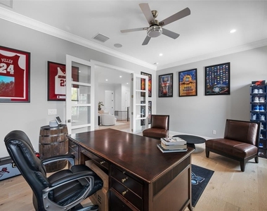 2623 S Parkview Street - Photo Thumbnail 91