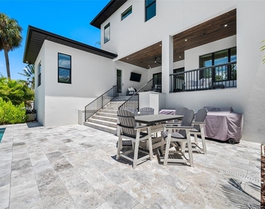 2623 S Parkview Street - Photo Thumbnail 6