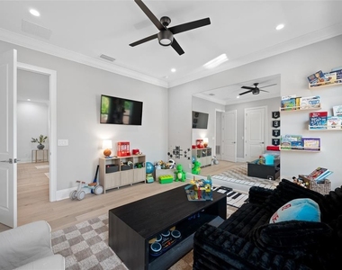 2623 S Parkview Street - Photo Thumbnail 86