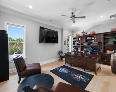 2623 S Parkview Street - Photo Thumbnail 92