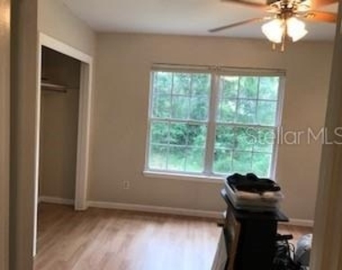 1919 Nanticoke Circle - Photo Thumbnail 9