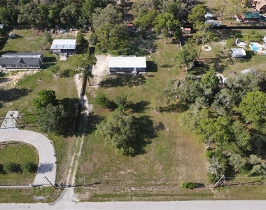 17524 Medley Avenue - Photo Thumbnail 7