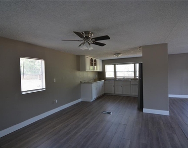 17524 Medley Avenue - Photo Thumbnail 20