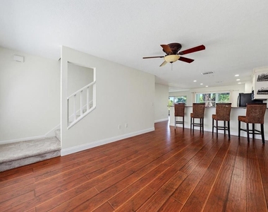 2152 Gulf View Boulevard - Photo Thumbnail 6
