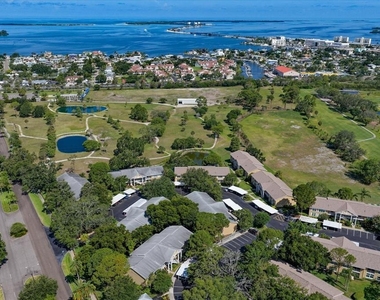 2152 Gulf View Boulevard - Photo Thumbnail 2