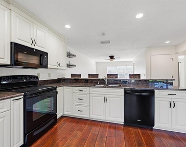 2152 Gulf View Boulevard - Photo Thumbnail 14