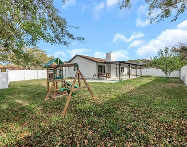 4030 Fieldgreen Place - Photo Thumbnail 41