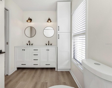 4030 Fieldgreen Place - Photo Thumbnail 27