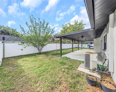 4030 Fieldgreen Place - Photo Thumbnail 38