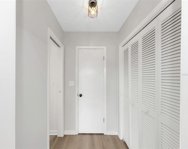 4030 Fieldgreen Place - Photo Thumbnail 22