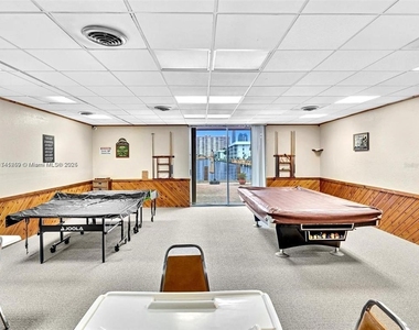 3750 Ne 170th Street - Photo Thumbnail 4