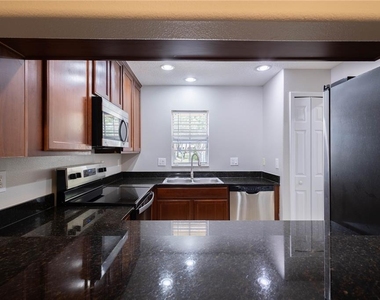 10956 Brickside Court - Photo Thumbnail 12