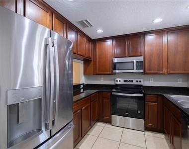 10956 Brickside Court - Photo Thumbnail 8