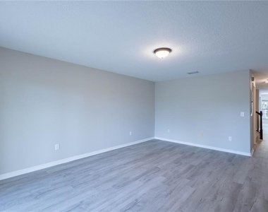 10956 Brickside Court - Photo Thumbnail 15