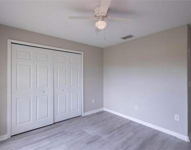 10956 Brickside Court - Photo Thumbnail 25
