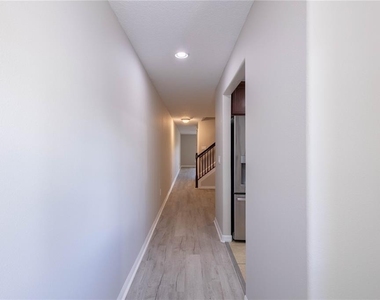 10956 Brickside Court - Photo Thumbnail 3