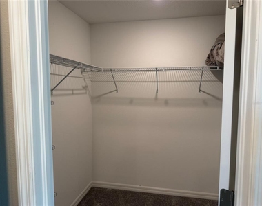 4503 Globe Thistle Drive - Photo Thumbnail 31